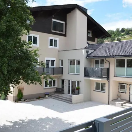 Haus Schnoell Family 2 Mittersill